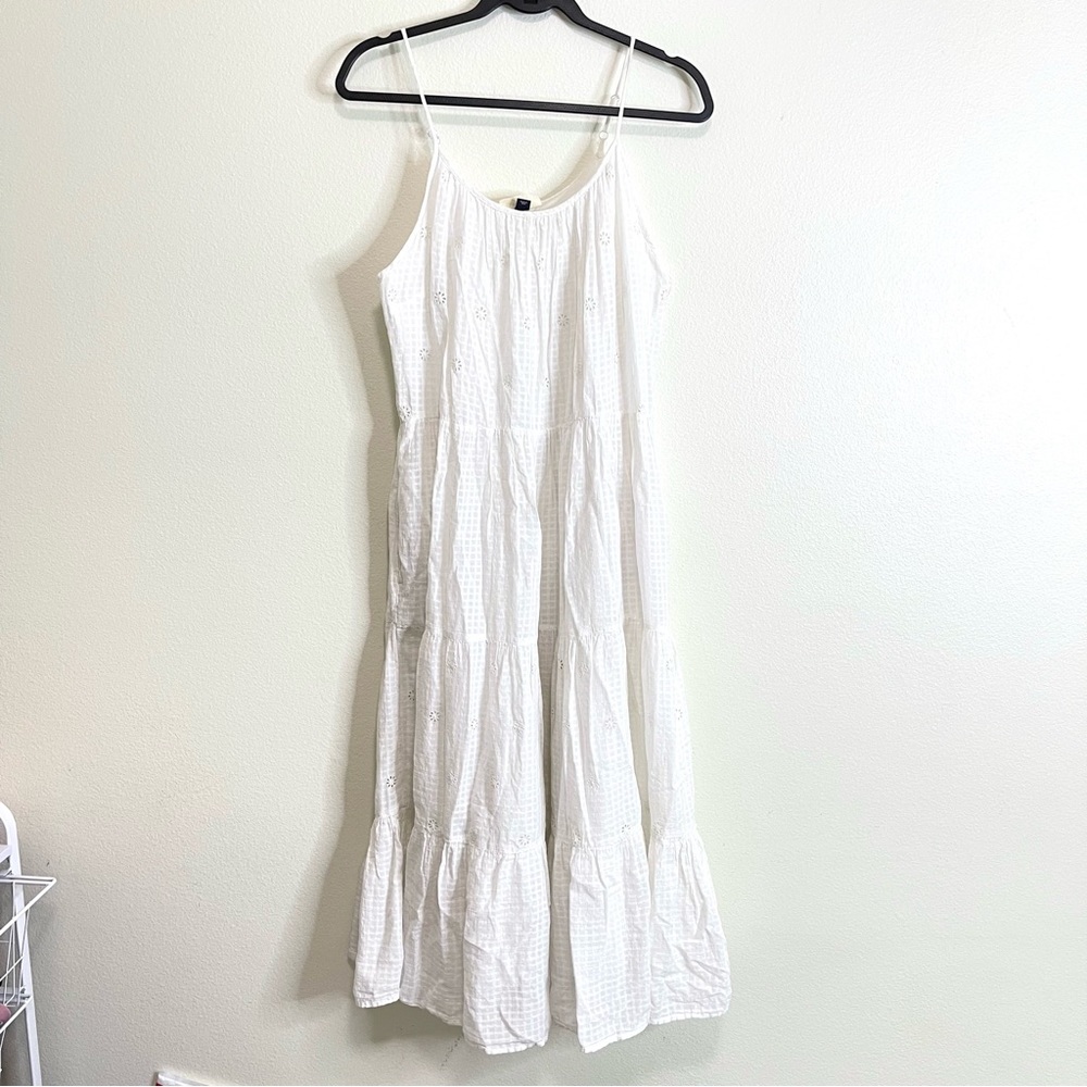 Universal Thread White Maxi Dress